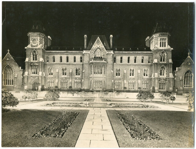 Woodall House floodlit, 1930