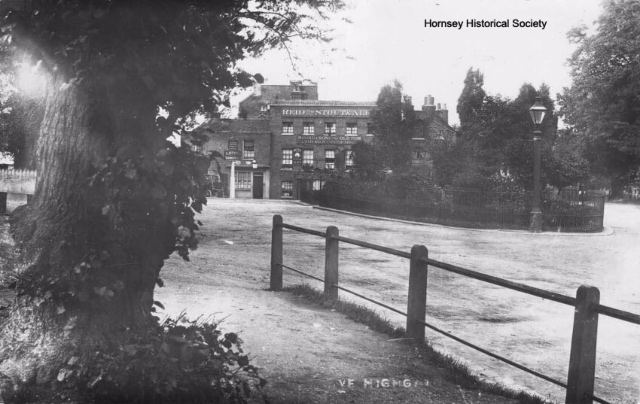 Flask Inn, near South Grove, Highgate