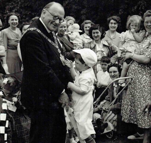 Alderman W.J. Grimshaw on10 June 1953 Mildura Clinic Party